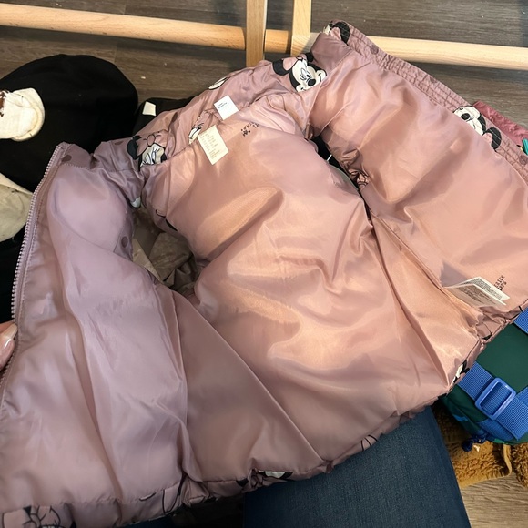 Minnie Mouse printed mauve colored puffer vest with hood and ears - Picture 10 of 10